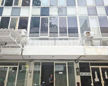 Ruko Bagus 3 Lantai Lokasi Strategis di Raya Merr Ruko Este Merr