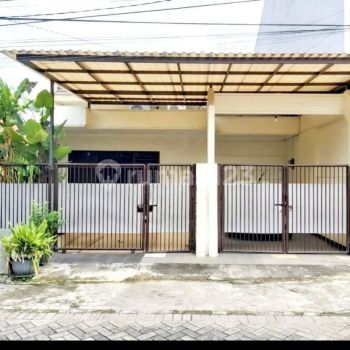 Rumah Murah Semi Furnished di Barata Jaya Dekat Transmart Marvell