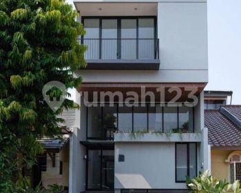 Dijual Rumah Cantik Siap Huni Sutra Gardenia, Alam Sutera