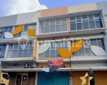 Ruko Gadget Paramount, Gading Serpong, Tangsel