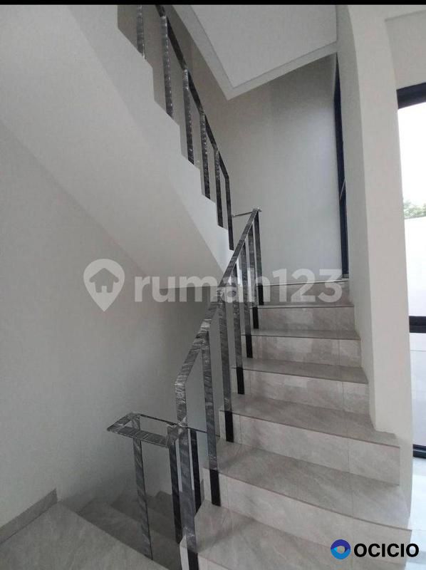 Dijual Rumah Brand New Cluster Aether, Greenwich, Bsd