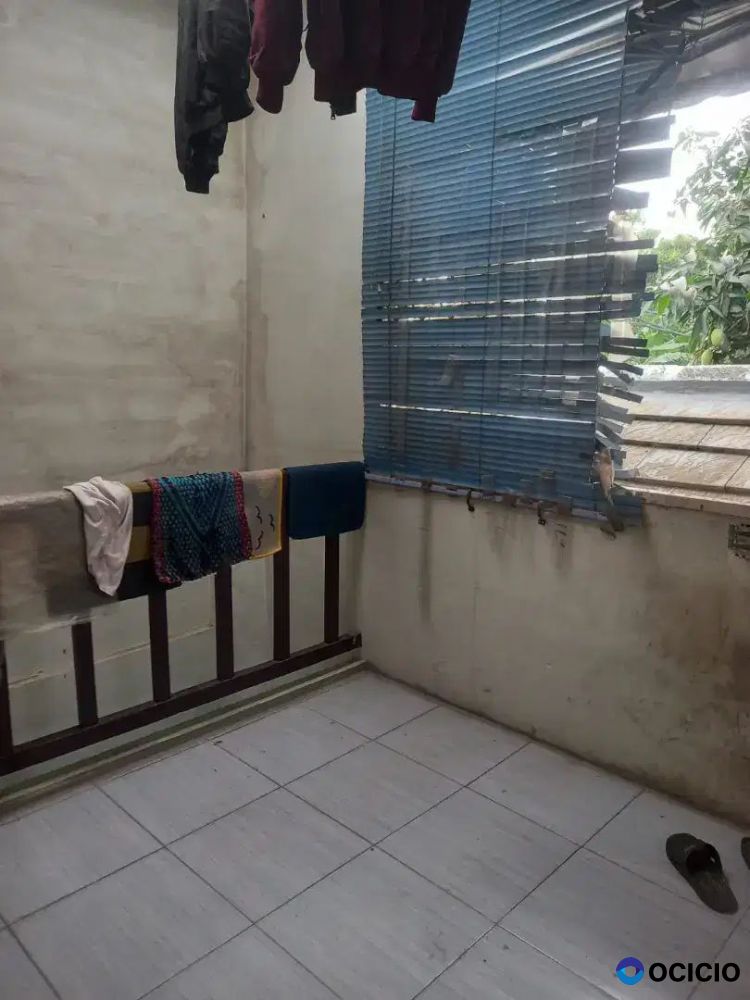 Rumah depan taman legok permai Tangerang