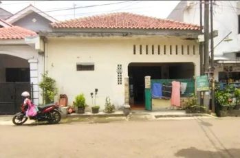 Rumah perumnas Harapan kita Karawaci Tangerang