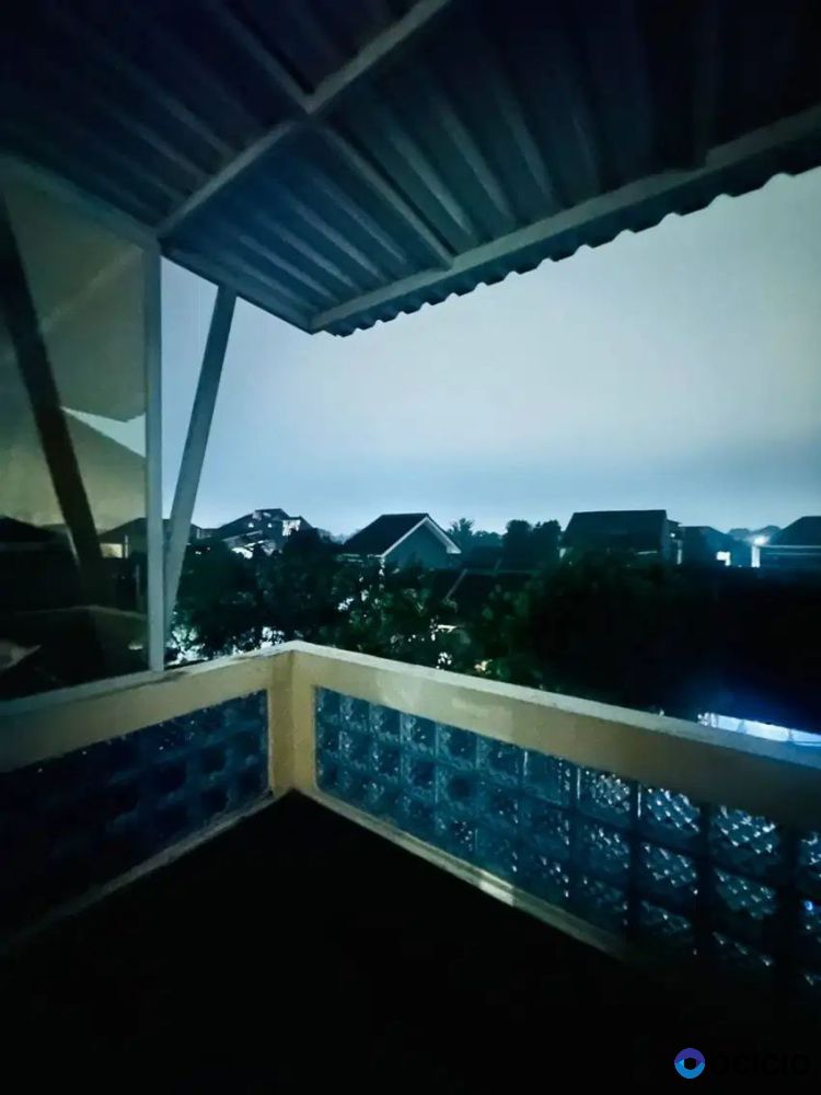 Rumah dalam komplek tamansari puri bali kota depok