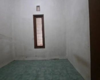 Rumah kampung belakang QBiG BSD