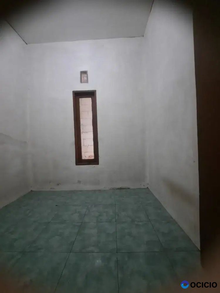 Rumah kampung belakang QBiG BSD