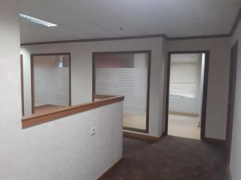 Sewa kantor murah graha kencana area Kebon jeruk