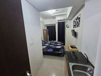Dijual murah apartemen studio furnished view pool transpark juanda