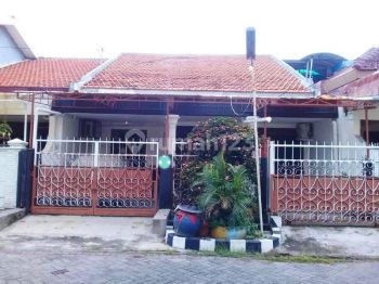 Rumah di Barata Jaya Surabaya Selatan Dekat Kampus Ubaya, Wm