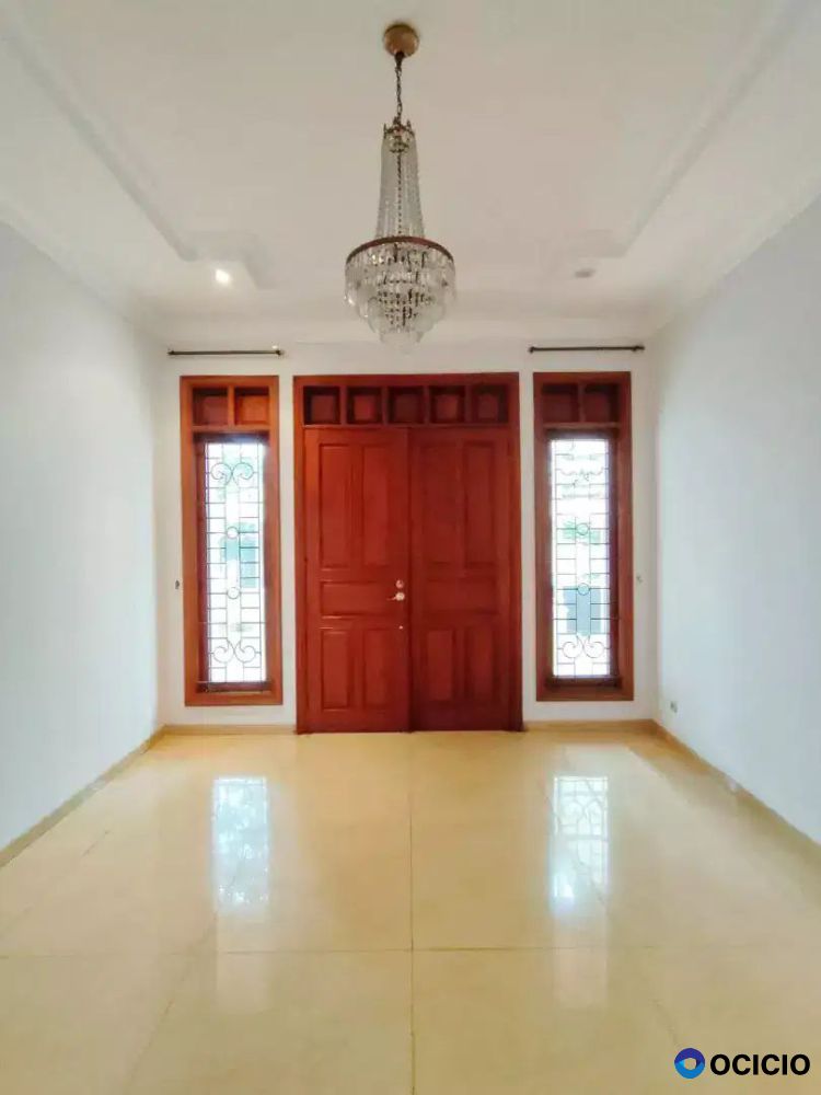 Dijual rumah mewah semi furnished di pejaten jakarta selatan