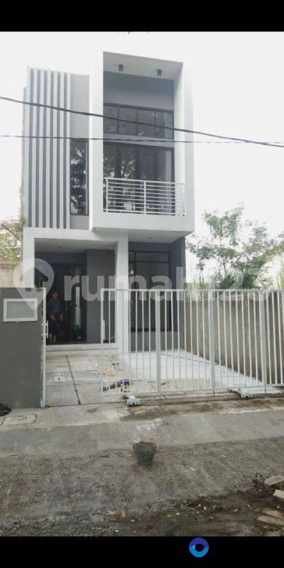 Rumah Murah Surabaya Selatan Dekat Uk Petra Jl. Kertomenanggal