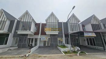 Jual Rumah Gandeng 2 di Komplek Royal Sumatera Cluster Akasha - Medan