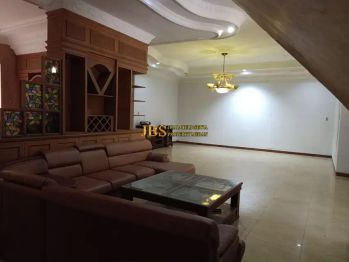 Dijual/Disewakan Villa Siap Huni di Komplek Cemara Asri Jalan Sakura