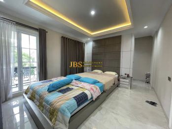 Jual Villa Siap Huni Komplek Citraland Gama City Cluster Raffles Place