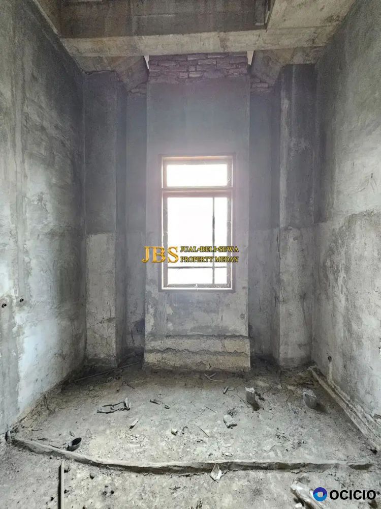 Dijual Villa 2,5 Tingkat di Komplek Mutiara Residence - Medan