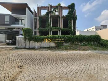 Jual Villa Komplek D'Versailes Polonia Jalan Perhubungan Udara - Medan