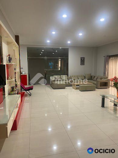 Dijual Rumah Rumah Mewah di Komplek Singgasana Pradana