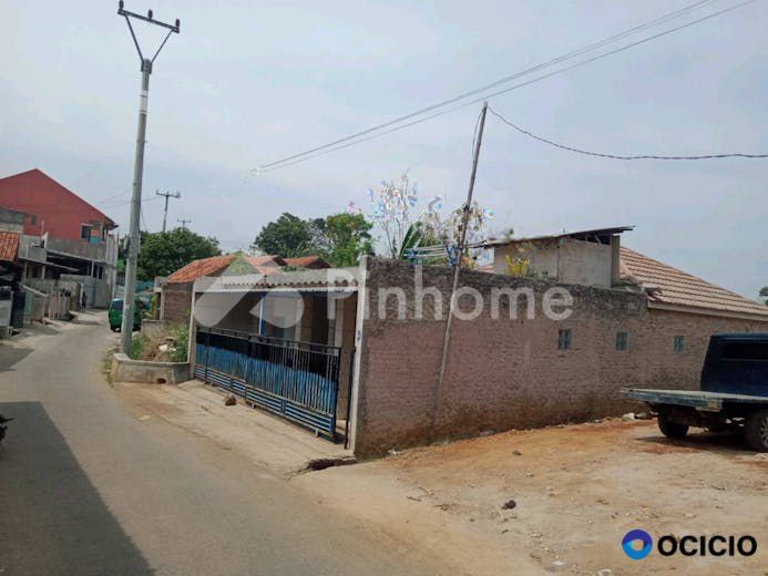 Dijual Rumah 5KT 140m² di Jalan Majalaya Cicalengka