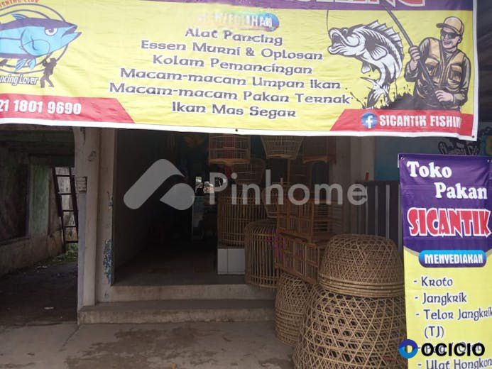 Dijual Rumah Toko/ruko di Jl. Raya Rancaekek - Majalaya No. 231