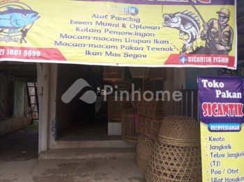 Dijual Rumah Toko/ruko di Jl. Raya Rancaekek - Majalaya No. 231