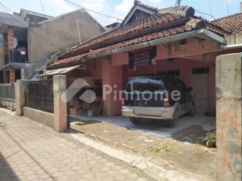Dijual Rumah Lokasi Strategis di Leuwi Anyar VII,Gang H.Syamsudin No.7