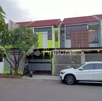 Dijual Rumah Di Lingkungan Nyaman di Cluster Antapani