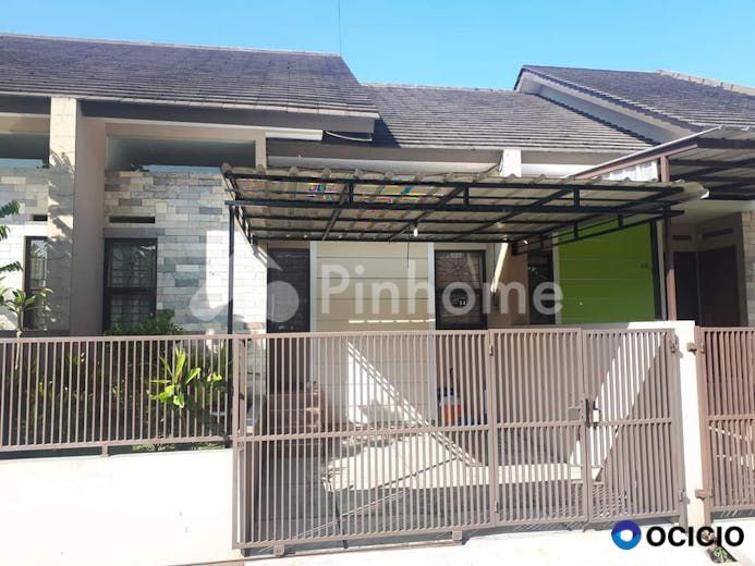Dijual Rumah Siap Pakai di Kopo Permai