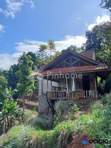 Dijual Tanah Residensial Sangat Cocok Untuk Investasi di Jl. Citapen-Cimenyan