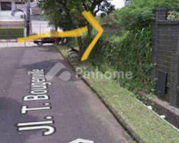 Dijual Tanah Residensial Lokasi Bagus di Taman Sakura Bandung