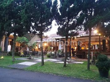 Dijual Tempat Usaha Di Lokasi Sangat Strategis di Mainroad Cibeureum (Batas Kota
