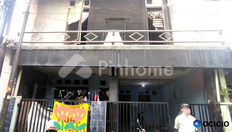 Dijual Rumah Kost Perum2 Karawaci Tangerang di Karawaci