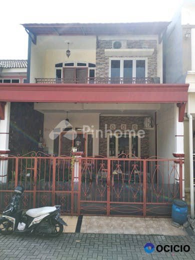 Dijual Rumah 2 Lantai Siap Huni di Islamik Village Karawaci, Jl. Alam