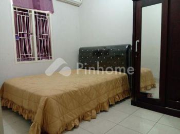 Dijual Rumah Dilingkungan Yang Nyaman dan Asri di Vila Rizki Ilhami Karawaci