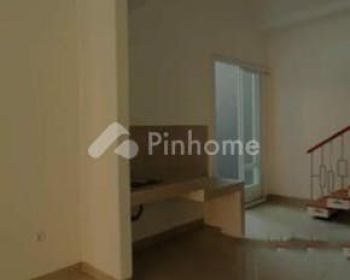 Dijual Rumah Fasilitas Terbaik di Arayana Karawaci