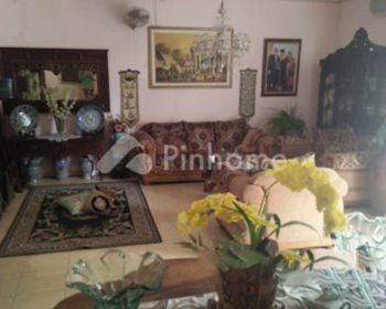 Dijual Rumah Super Strategis di Jl.Kano Raya Kelapa Dua