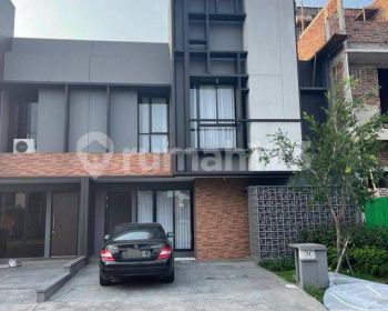 JUAL RUMAH SIAP HUNI DALAM CLUSTER DI SUVANA SUTERA