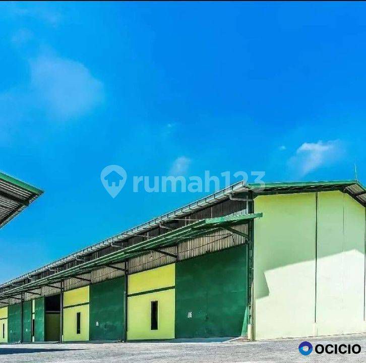 Gudang Siap Pakai Strategis Dekat Pintu Tol Legundi Krian Sidoarj
