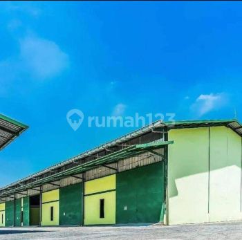 Gudang Siap Pakai Strategis Dekat Pintu Tol Legundi Krian Sidoarj