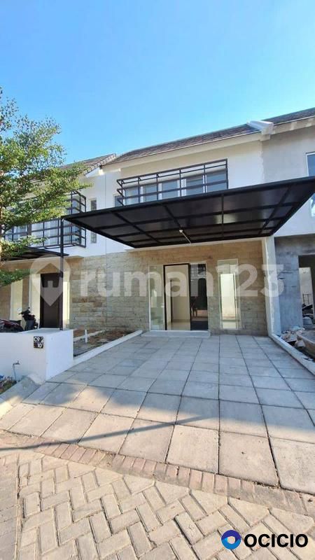 DISEWAKAN MURAH Rumah di Depan Lippo Plaza SIDOARJO Lantai