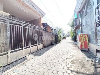 Rumah di Bulak Banteng SHM Bagus hadap Selatan MURAH NEGO