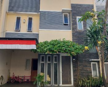 Dijual Rumah Cluster Dekat Bintaro Sektor 9 di Sawah Baru