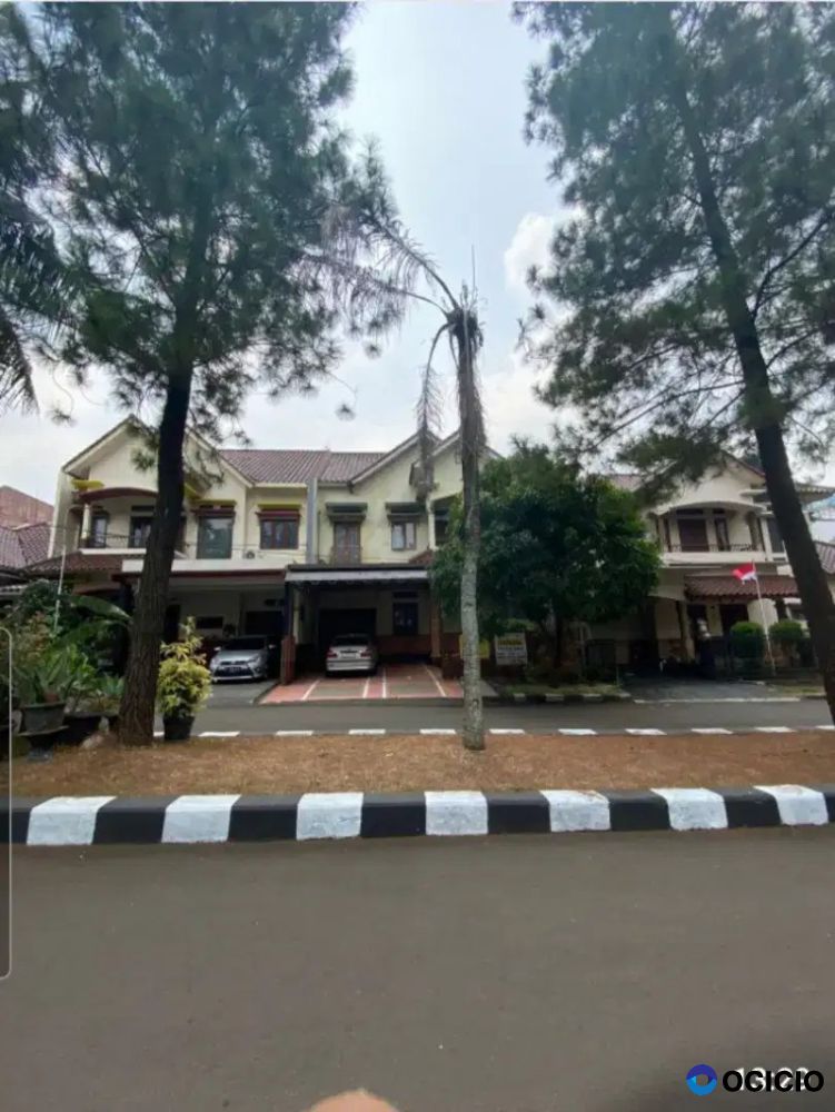 Dijual Rumah Dalam Komplek Elite di PESONA KHAYANGAN