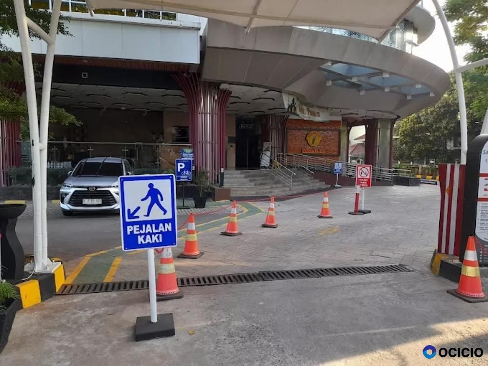 Available space kantor di Sarana Square - Jakarta