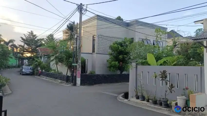 Rumah depan ICE BSD Tangerang