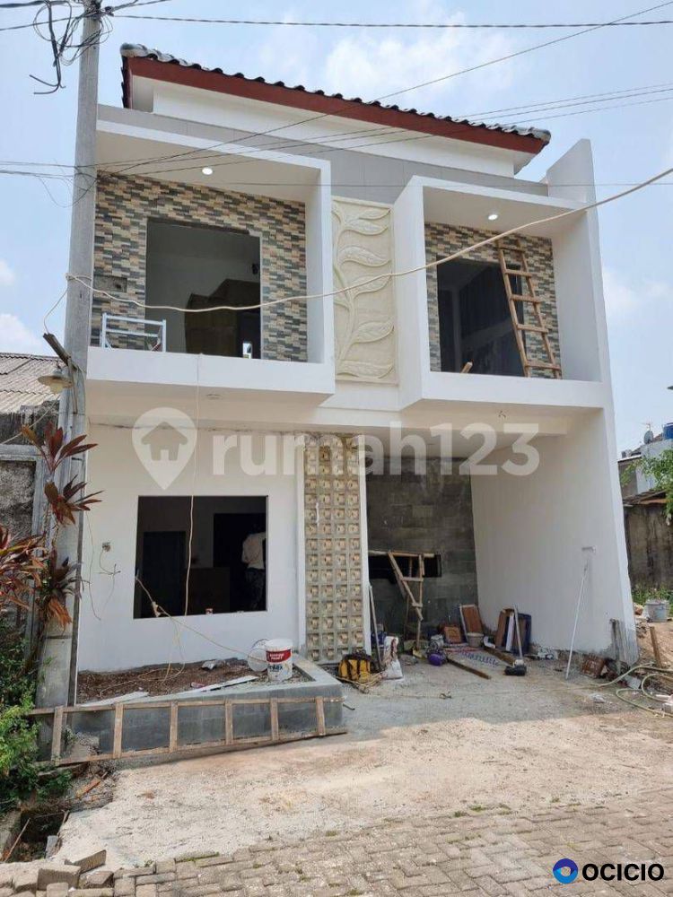 Dijual Rumah Dekat Kampus UPN pangkalan jati Depok