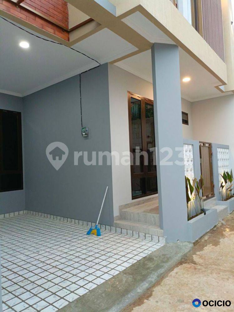 Rumah Sekandinavian Siap Huni Dekat Toll Pancoran Mas