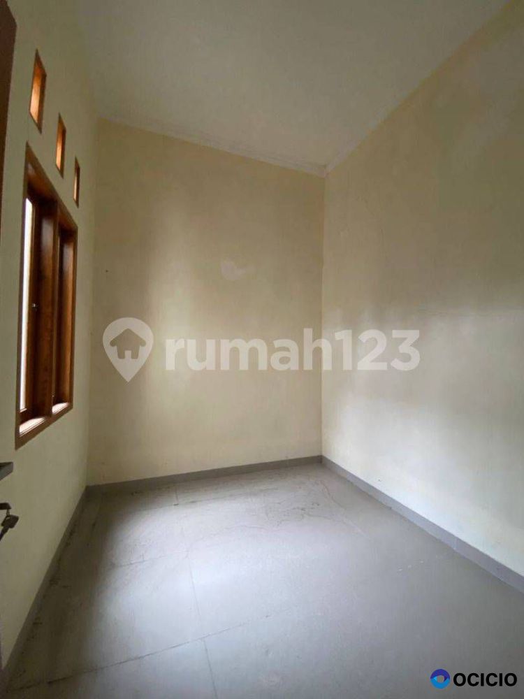 Dijual Rumah Murah Suap Huni Dekat Toll Desari