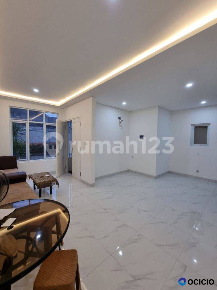 Dijual Rumah Siap Huni Plus Kolam Renang Ciganjur Jagakarsa