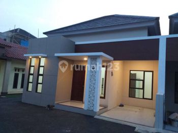 Dijual Rumah Murah Dan sia[ Huni Dekat Tol Desari Depok