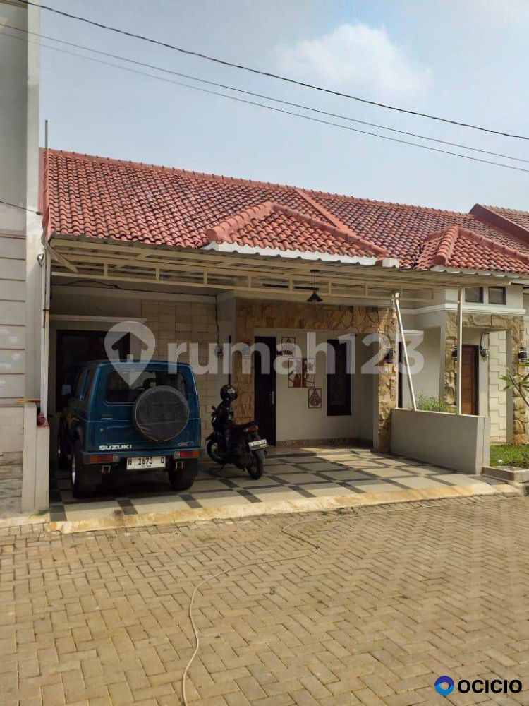 Rumab Siap Huni Dekat Toll Desari dijual Cepat